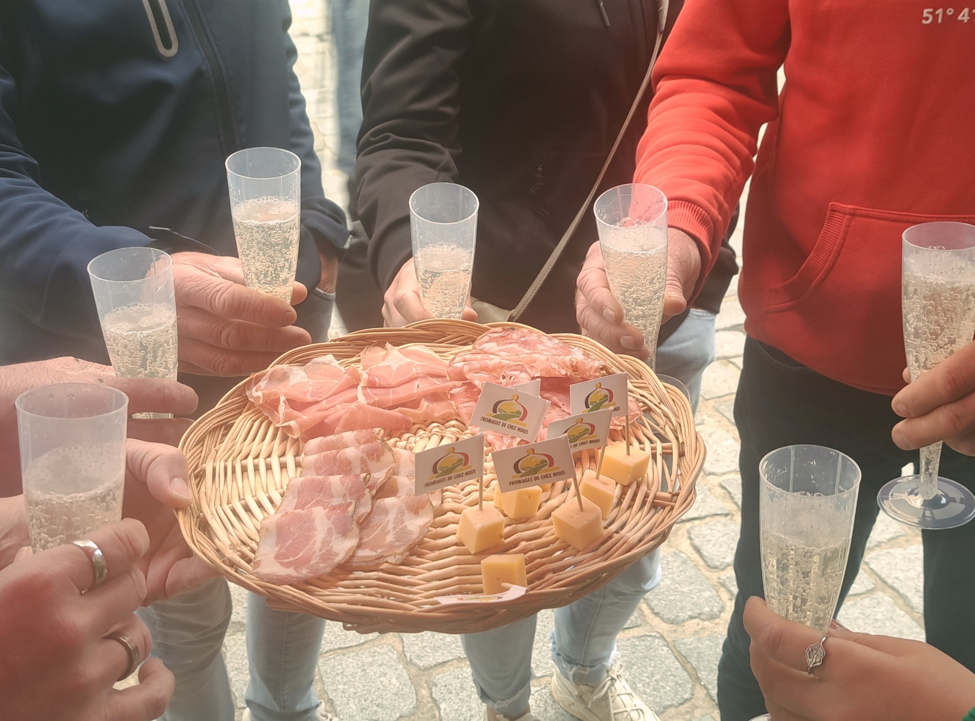 Verfijnde ham en kaas bij een culinaire wandeling